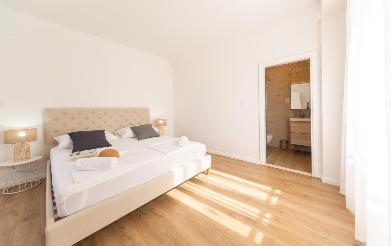 Central Seaside Residence Vis Dış mekan fotoğraf