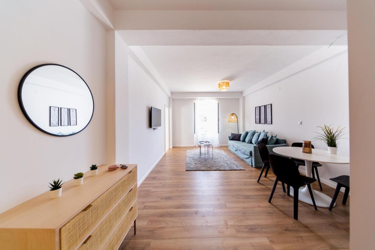 Central Seaside Residence Vis Dış mekan fotoğraf
