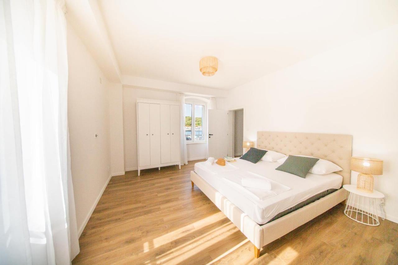 Central Seaside Residence Vis Dış mekan fotoğraf